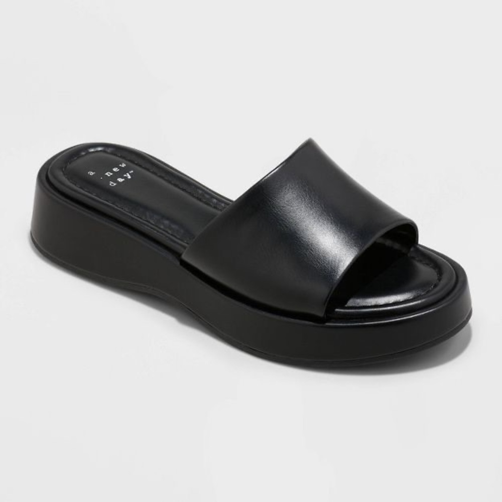 Open toe wedge sandals
